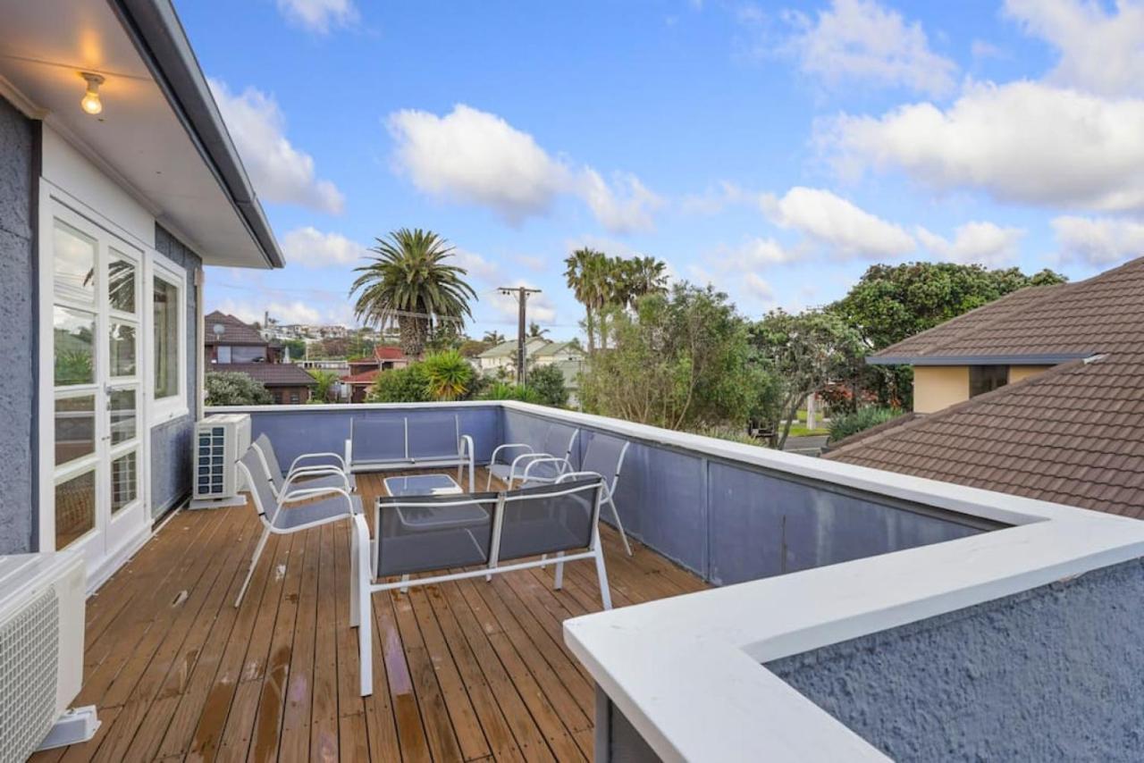 Amazing Home By Beach - Fully Aircon-Ed - Wifi Auckland Exterior photo